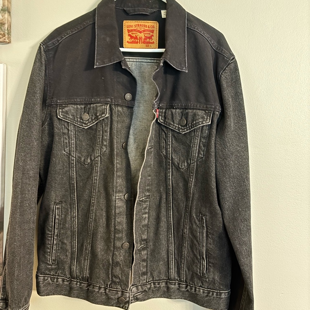 Levi's Men's Charcoal Denim Jacket